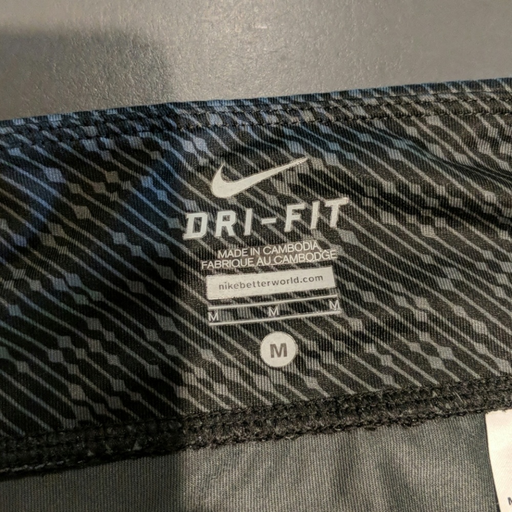 Nike leggings - Picture 3 of 4